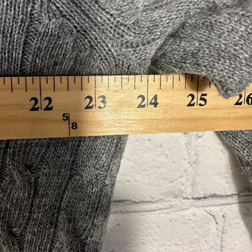 Vintage J. Crew Gray Cable Knit Sweater Wool Angora Cashmere Blend Mens Large